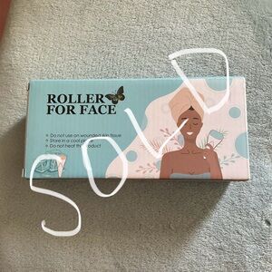 SOLD *FREE W/ PURCHASE* NIB Amazon Ice Roller for skin depuffing